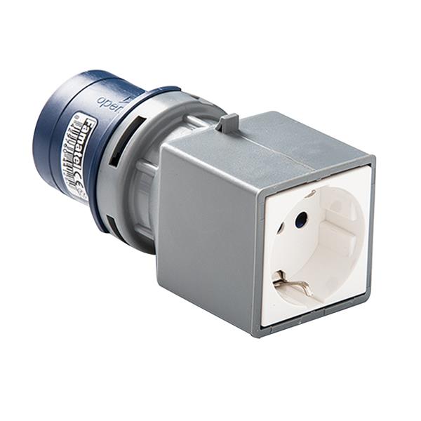 Adaptador industrial-dom&eacute;stico.