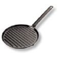ASADOR ESMALTADO CON MANGO, 24 CM.